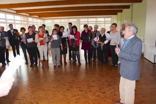 2015 Ständchen zur Geburtstagsfeier unseres vorigen Chorleiters, Herrn Günther Wolf 2